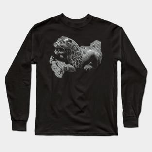 Midieval lion from 14th century model in diagonal line form Long Sleeve T-Shirt